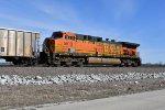 BNSF 5613 Roster shot.